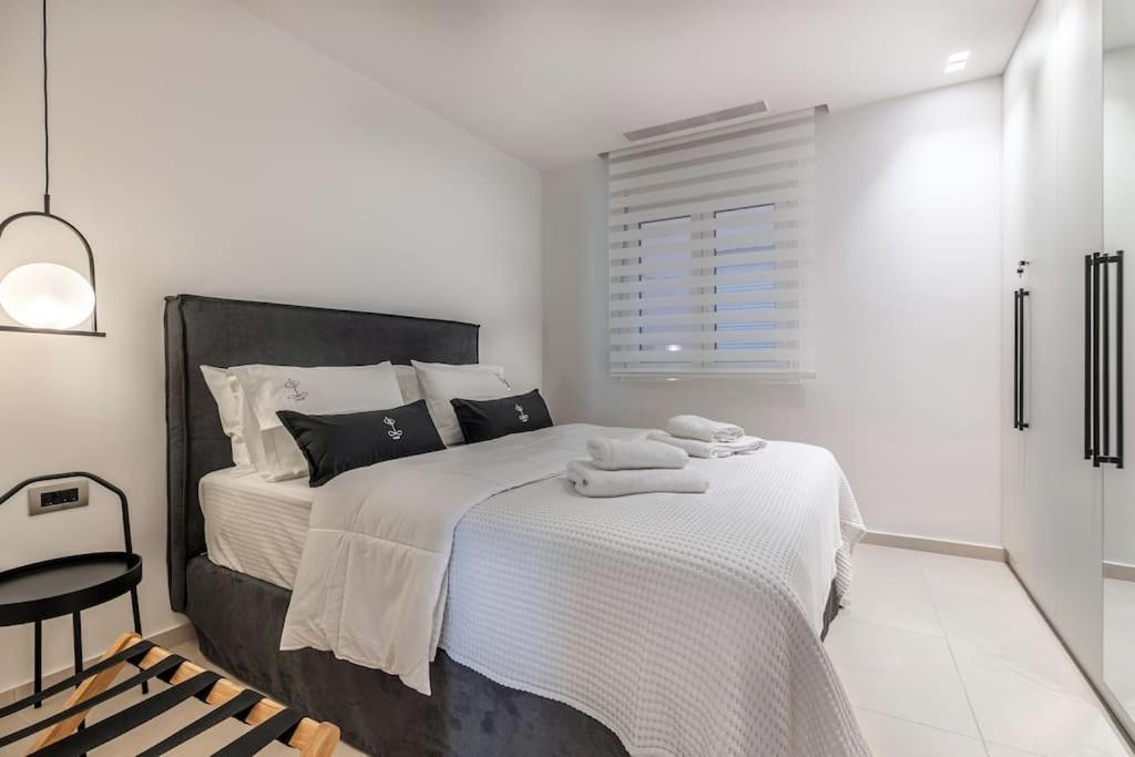 Calm Home Διαμέρισμα Κέντρο Ηρακλείου Iraklio Exterior foto